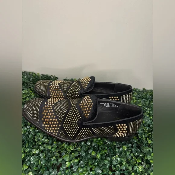 Black and Gold Geometric Slip-On Loafers - Picture 5 of 6